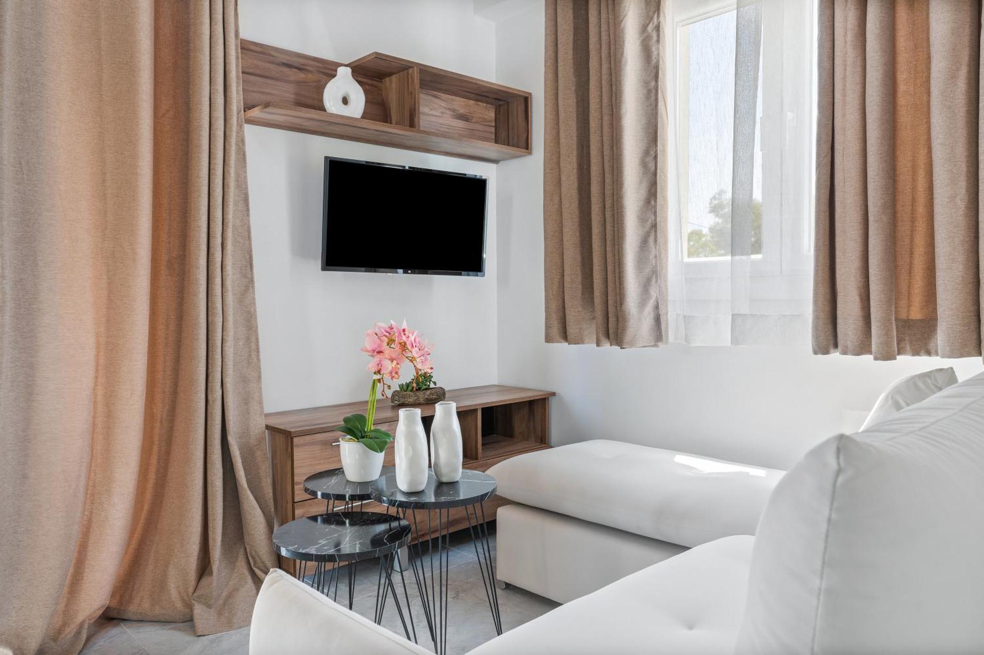 Miralis Apartments Nikiana Exteriér fotografie
